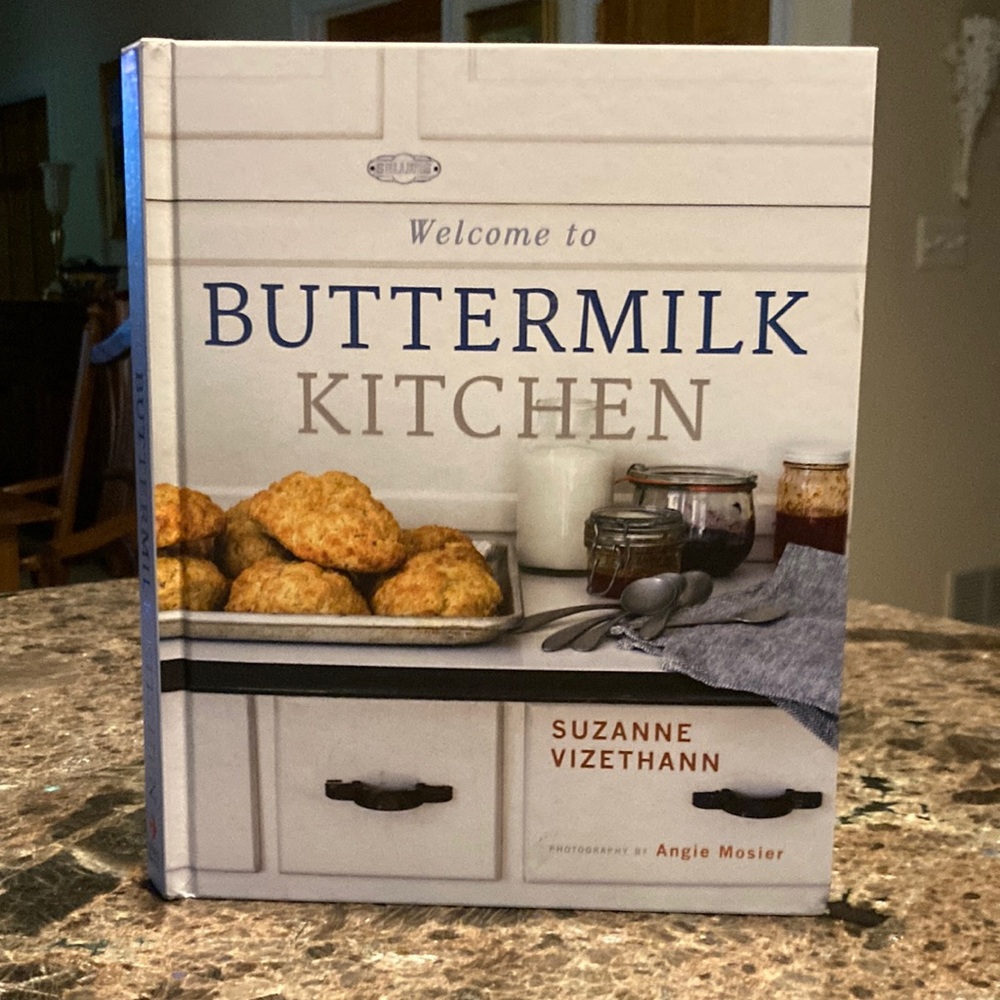 Cookbook Buttermilk Kitchen by Suzanne Vizethann